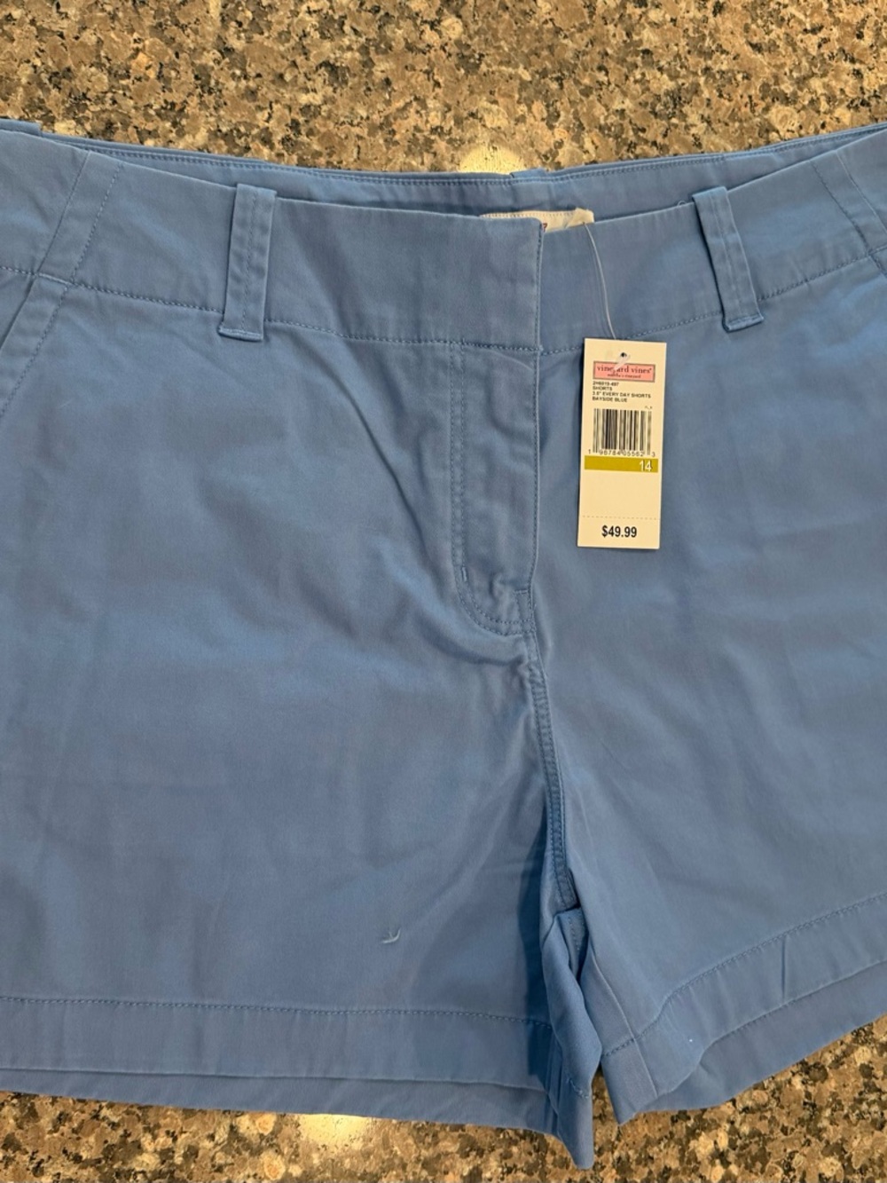 Vineyard Vines - NWT - Women’s Size 14 - 3.5 inch Chino Shorts - Blue
